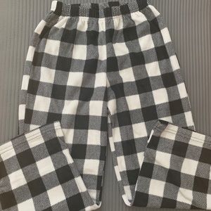Plaid pajama pants Sz 6
